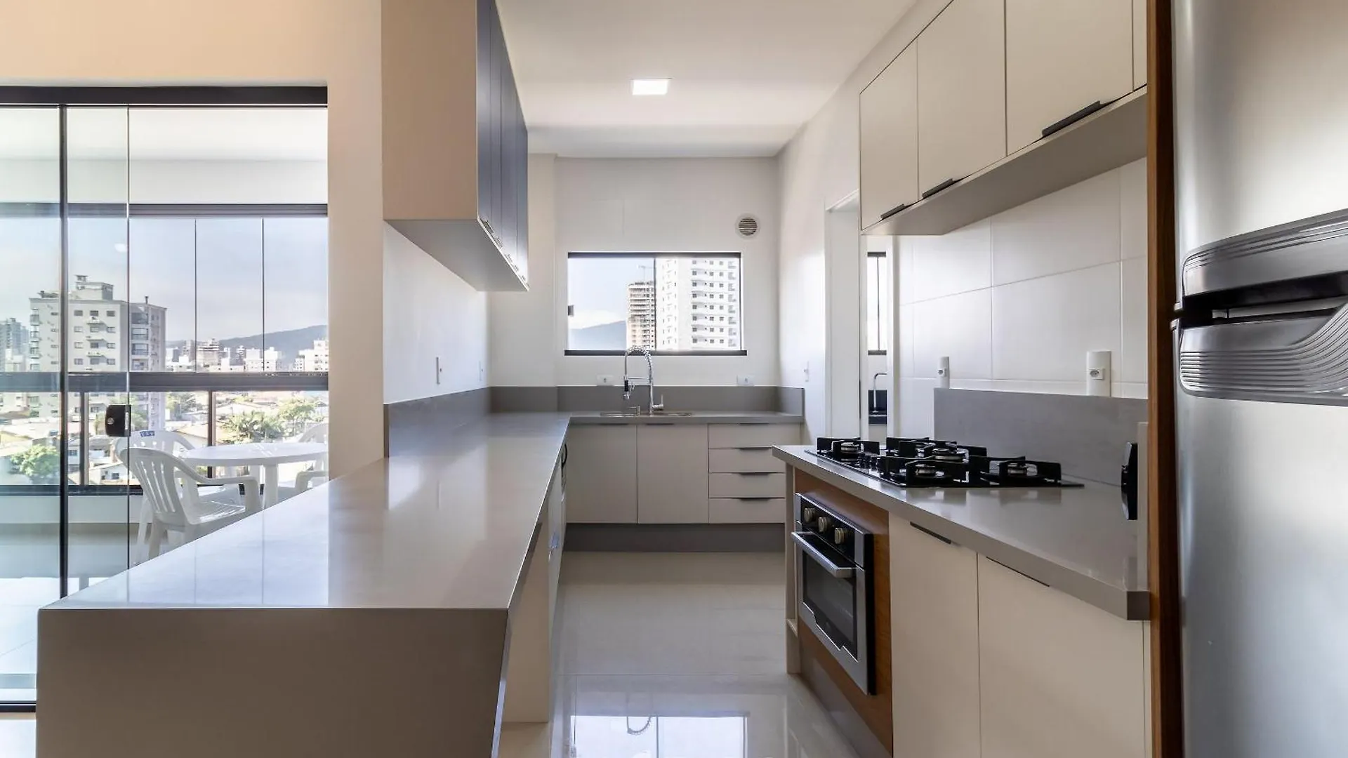 Apt Confortavel 550M Da Praia Em Porto Belo Lnb502 Brasile